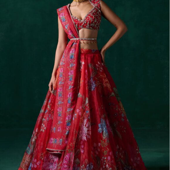 Lashkaraa Other - BRAND NEW Lehenga
